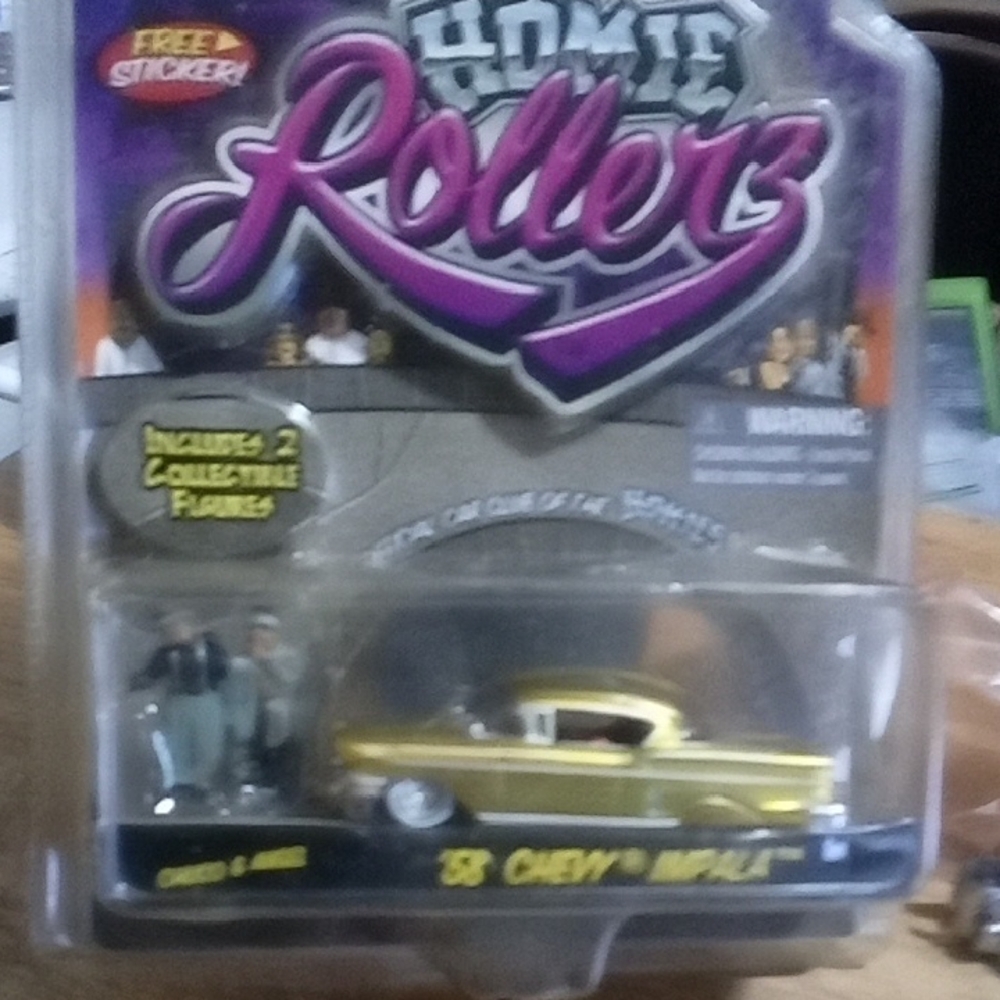 Homie Rollers '58 Chevy Impala W/Angel & Chuco Collectible Figures